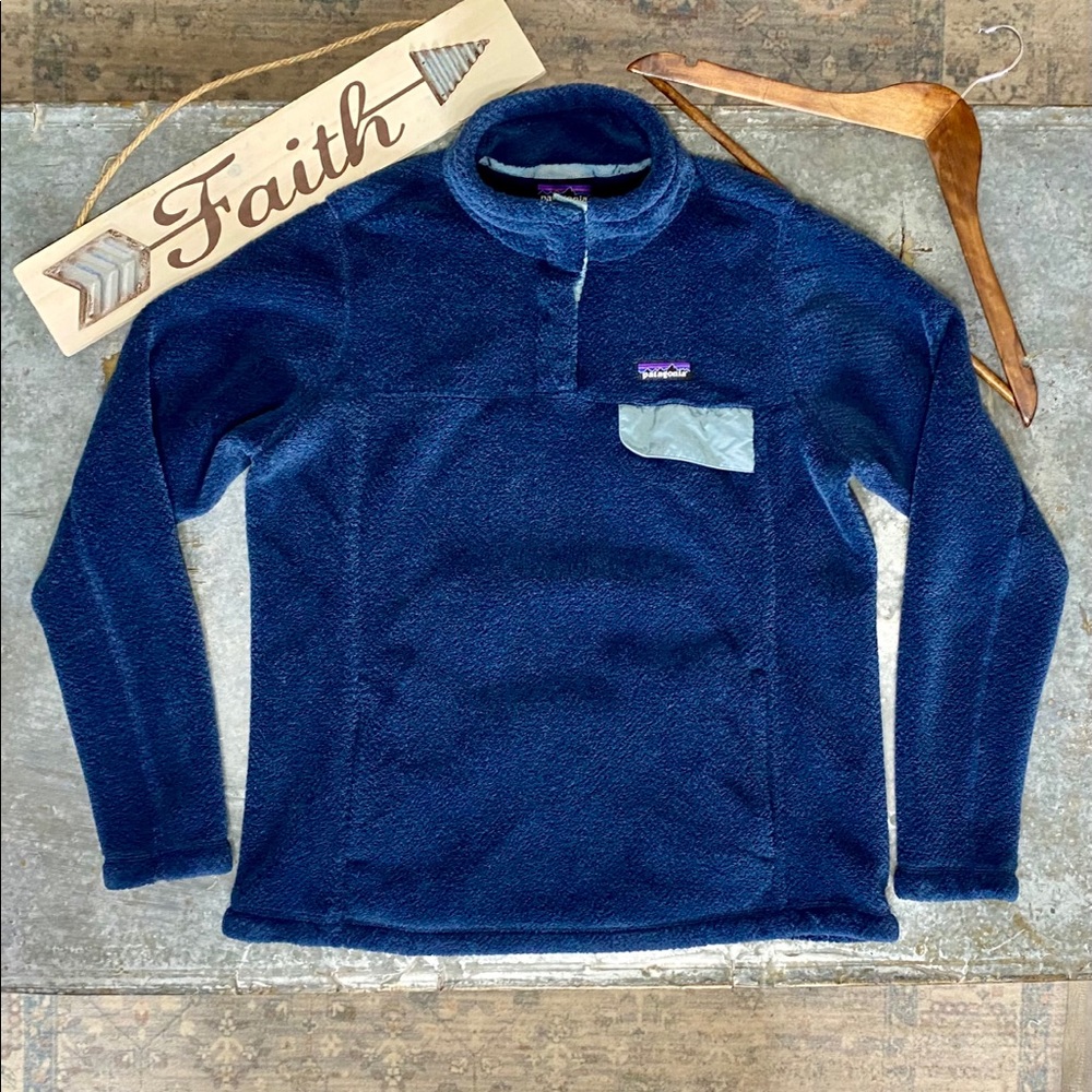 SOLD Patagonia W’s Re-Tool Snap SOLD - Picture 1 of 9